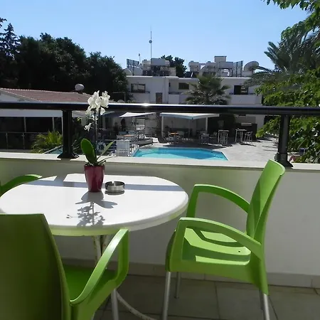 Aparthotel Andries Paphos