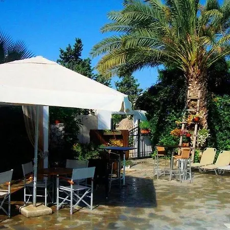 Andries 3*