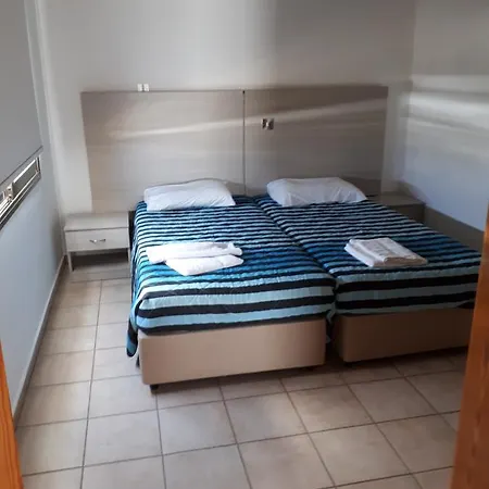 Andries Пафос