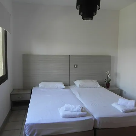 Andries 3*